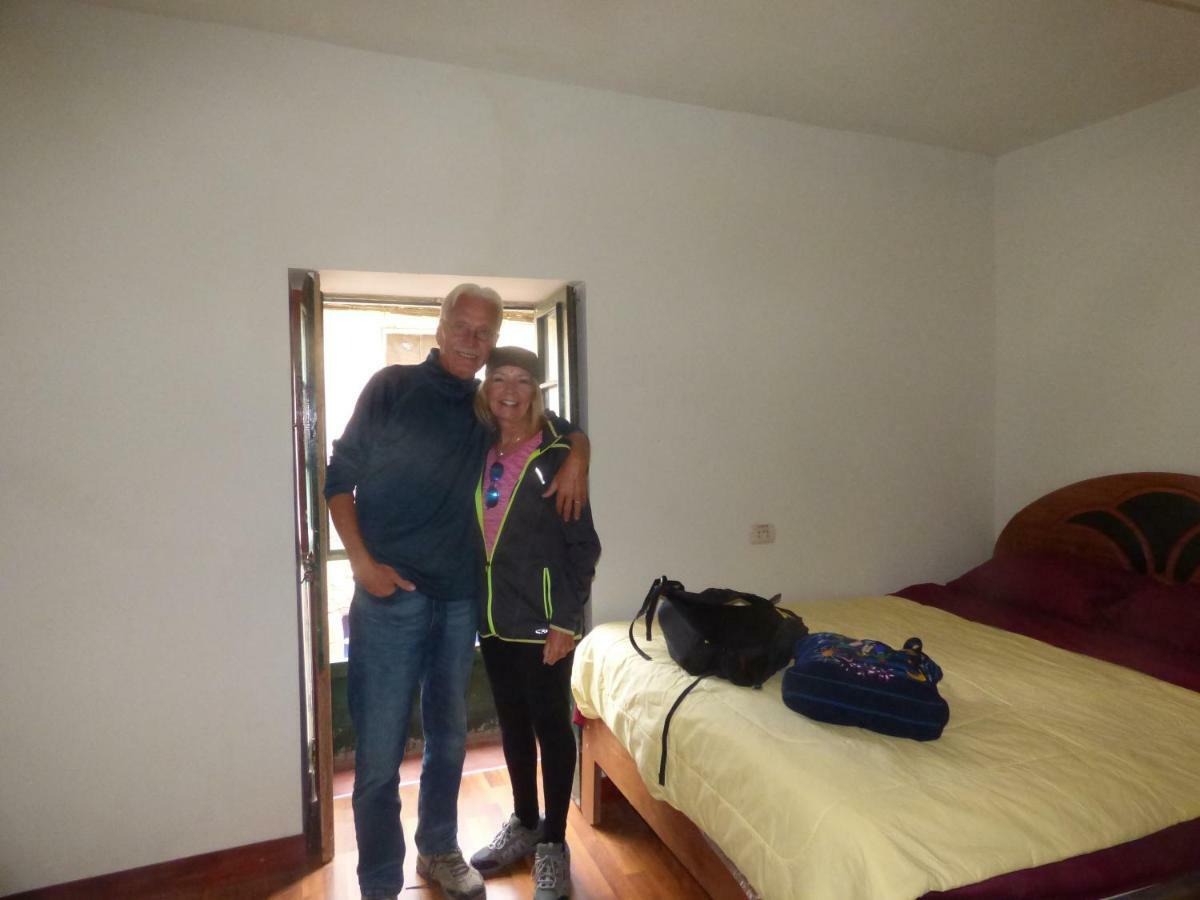 The Grasshopper Hostels Av Alta Cuzco Zewnętrze zdjęcie